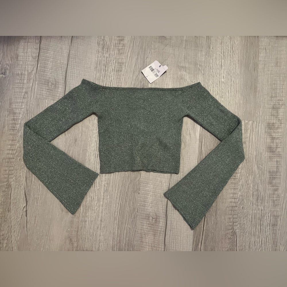 Forever, 21 New, with tags, size, small crop top off the shoulder, green glitter